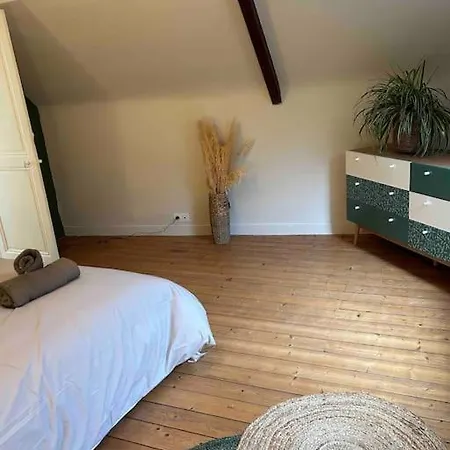 펜션 Downtown Cozy - 4 Pl -